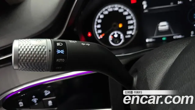 Genesis GV70 2.5T Бензин AWD — Фото автомобиля 25
