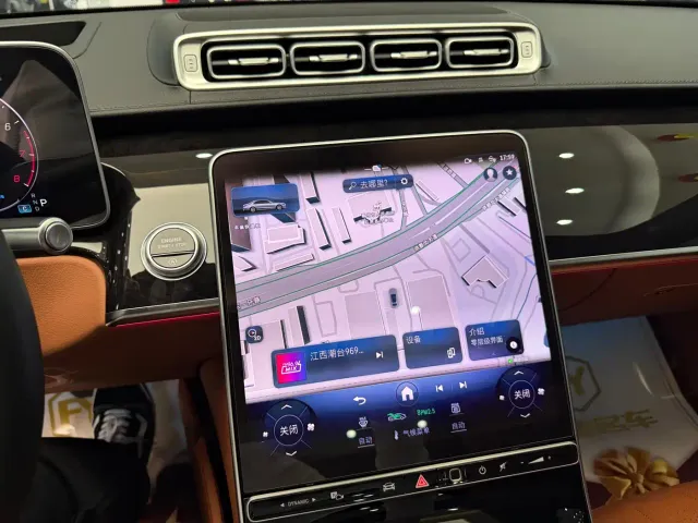 Mercedes-Benz S-Class — Фото автомобиля 20