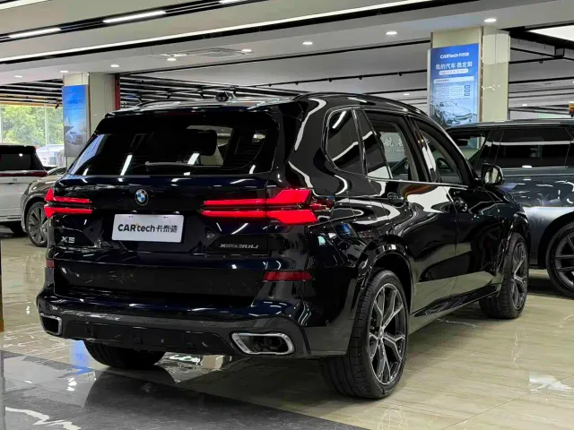 BMW X5 — Фото автомобиля 4