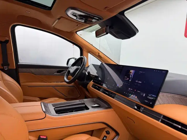 Wey Alpine — Фото автомобиля 10