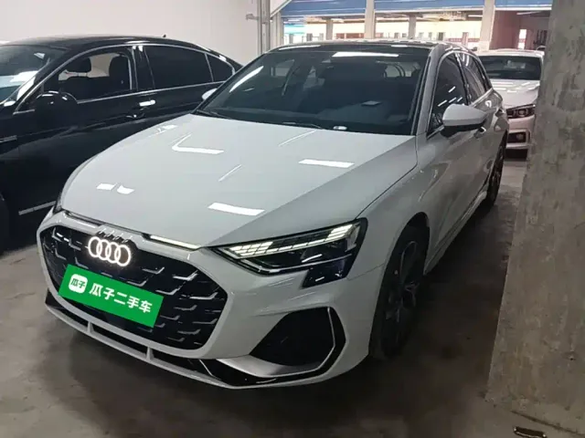 Фотография автомобиля — Audi A3
