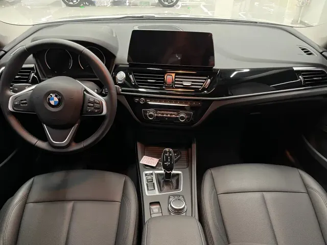 BMW 1 Series — Фото автомобиля 13