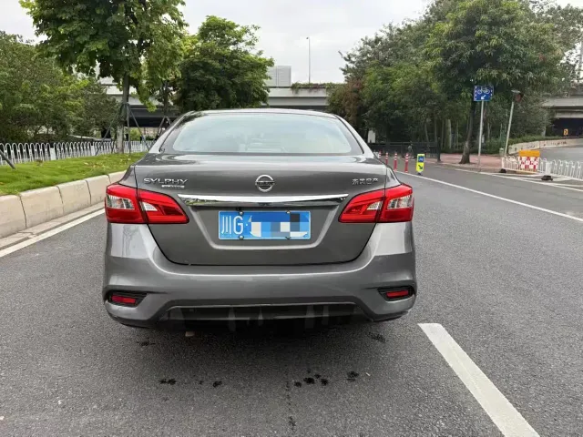 Nissan Sylphy — Фото автомобиля 5