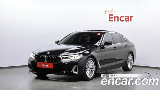 Фотография автомобиля — BMW 5 Series G30