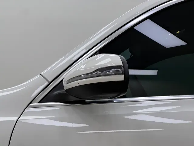 Mercedes-Benz EQB — Фото автомобиля 11