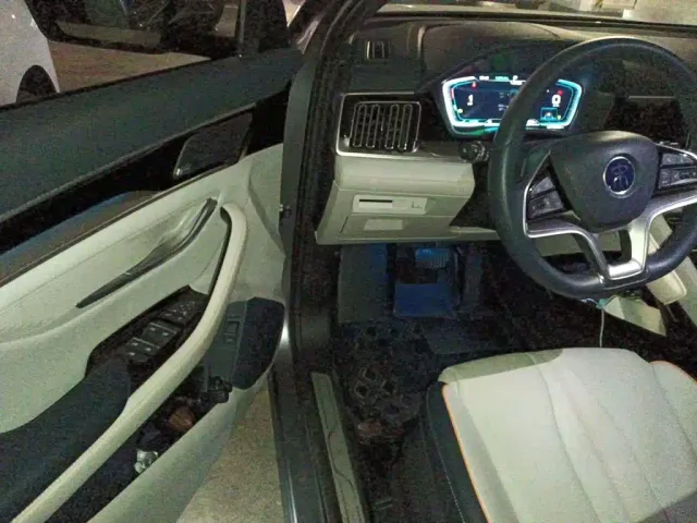 BYD Song PLUS — Фото автомобиля 12