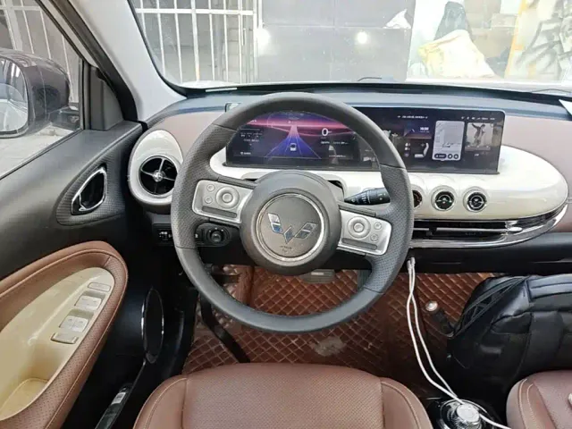 Wuling Bingo — Фото автомобиля 10