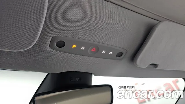 Tesla Model 3 — Фото автомобиля 11