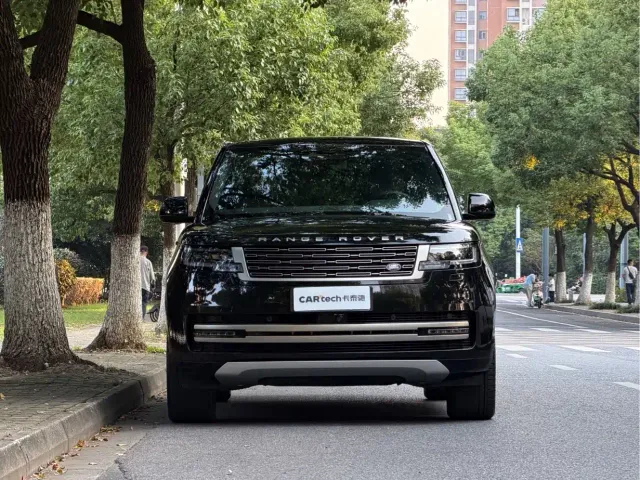 Land Rover Range Rover — Фото автомобиля 2