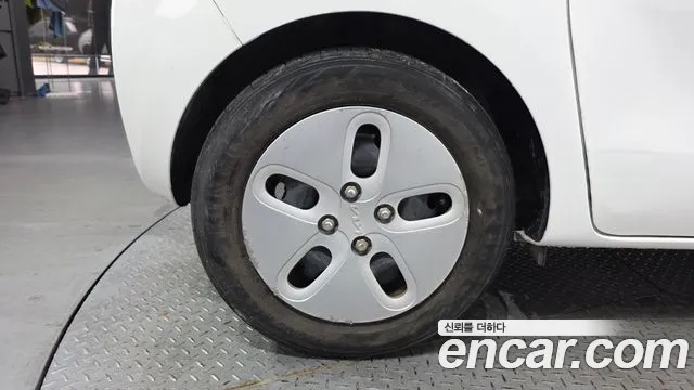 Kia RAY Новый Kia Ray Фургон — Фото автомобиля 5