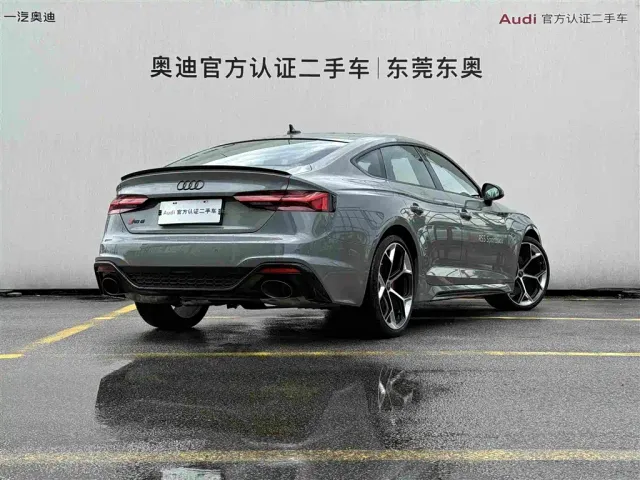 Audi RS 5 — Фото автомобиля 4