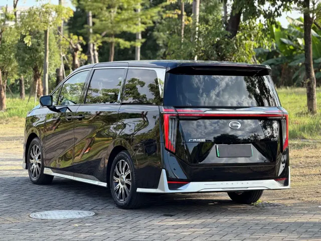 GAC Trumpchi E9 — Фото автомобиля 7