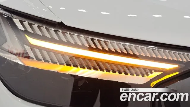 Audi Q4 e-tron — Фото автомобиля 22