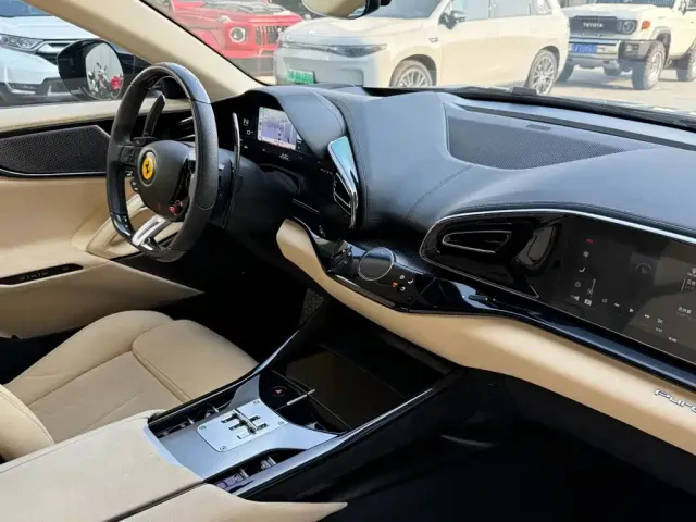 Ferrari Purosangue 2023 6.5L V12 — Фото автомобиля 20