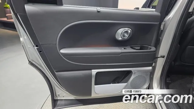 Hyundai Ioniq9 — Фото автомобиля 23
