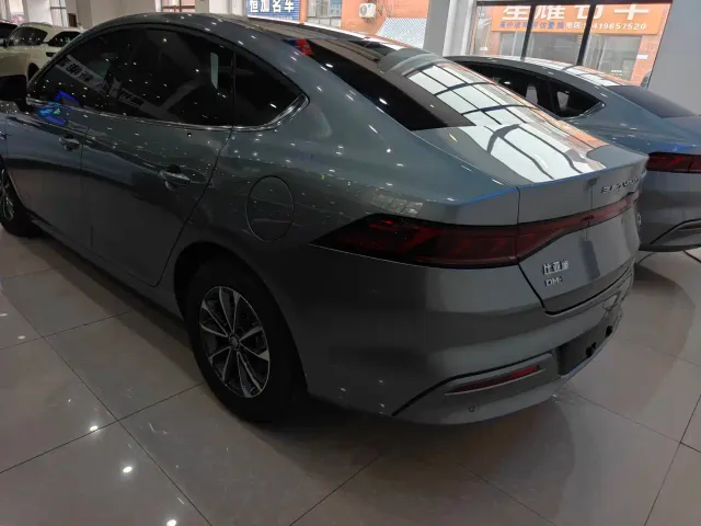 BYD Qin PLUS — Фото автомобиля 8