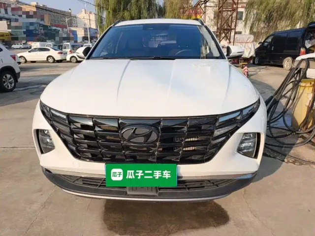 Hyundai Tucson — Фото автомобиля 2