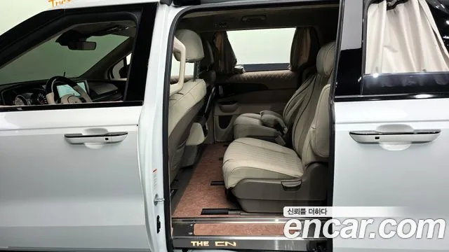 Kia Canival Carnival 4 поколение Бензин 9 мест Prestige — Фото автомобиля 10