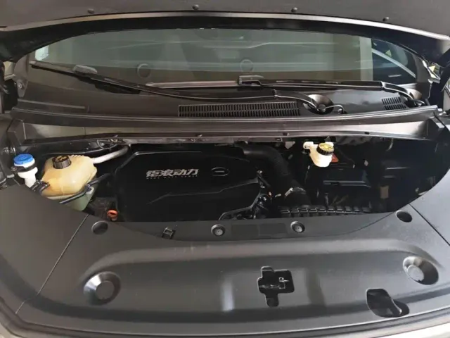 GAC Trumpchi M8 — Фото автомобиля 19
