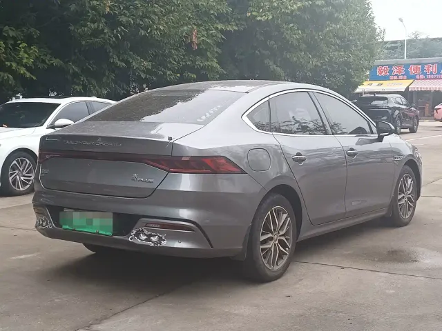 BYD Qin PLUS — Фото автомобиля 5