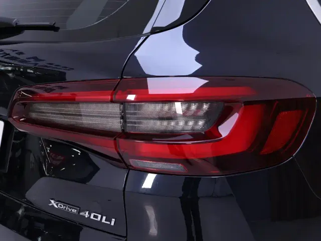BMW X5 — Фото автомобиля 9