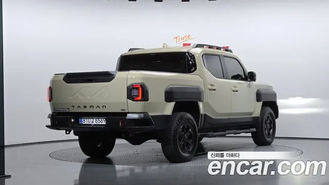 Kia Tasman Tasman 2.5T Бензин 4WD — Фото автомобиля 2