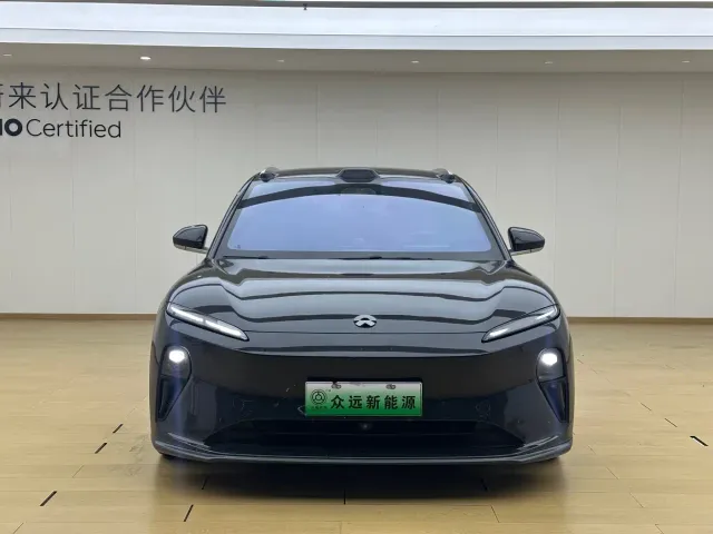 Nio ET5 Touring — Фото автомобиля 2