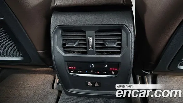 BMW 3-Series 3 серия (G20) 320i Touring M Sport — Фото автомобиля 19