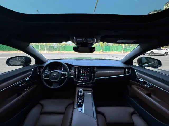 Volvo S90 — Фото автомобиля 8