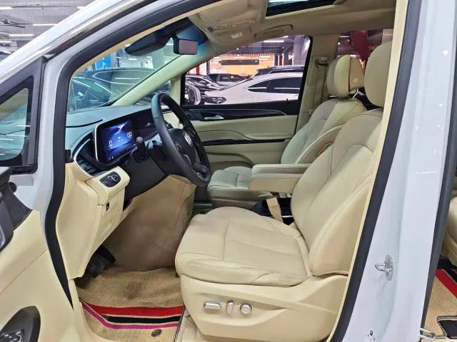 Buick Buick GL8 2023 ES Landmaster Exclusive — Фото автомобиля 5
