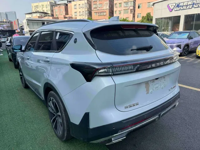 Jetour X70 Plus — Фото автомобиля 13