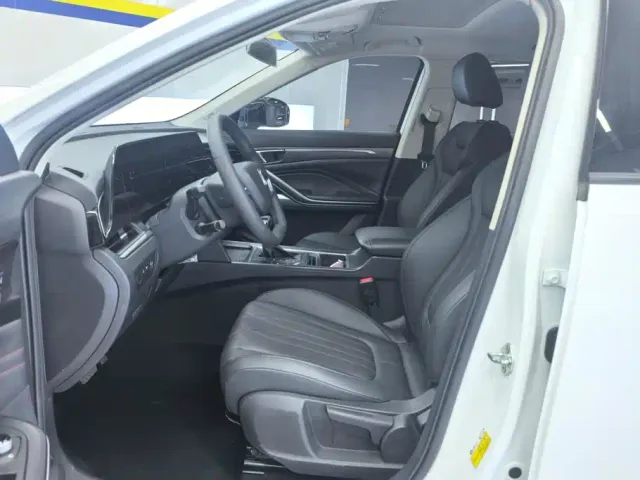Bestune T55 — Фото автомобиля 9