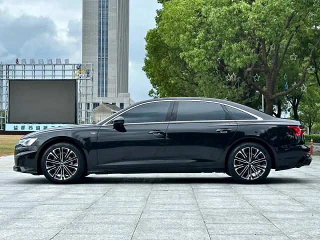 Audi A6L — Фото автомобиля 7