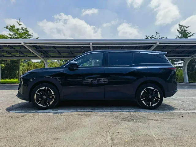 Toyota BoZhi 3X — Фото автомобиля 5