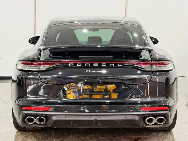 Porsche Panamera — Фото автомобиля 5