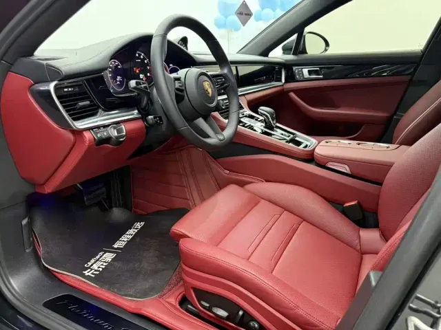 Porsche Panamera — Фото автомобиля 15