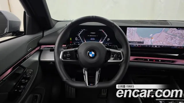 BMW 5 Series G60 — Фото автомобиля 13