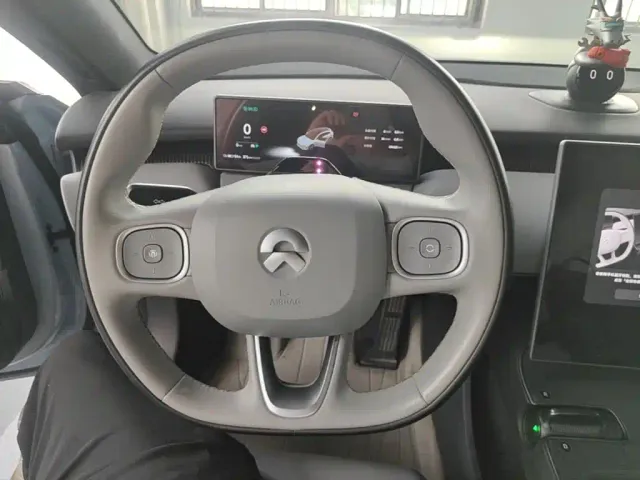 Nio ET5 Touring — Фото автомобиля 10