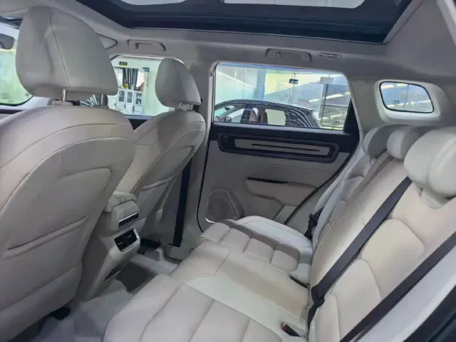 Geely ICON — Фото автомобиля 7
