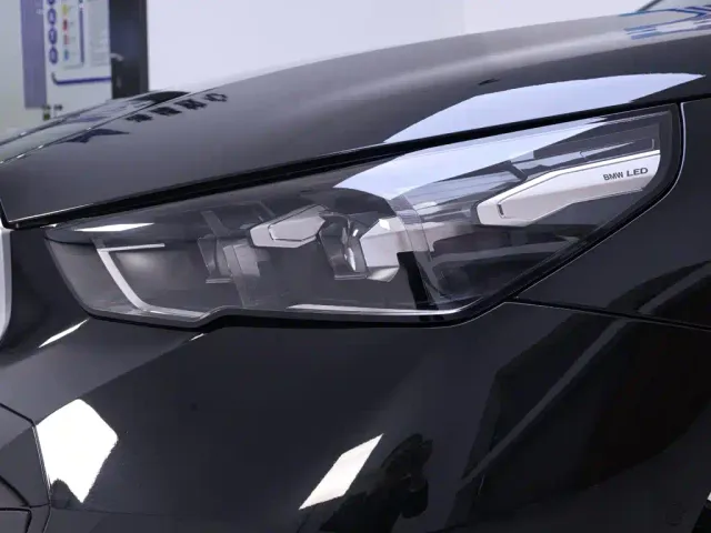 BMW 5 Series — Фото автомобиля 4