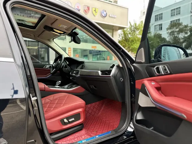 BMW X5 — Фото автомобиля 9