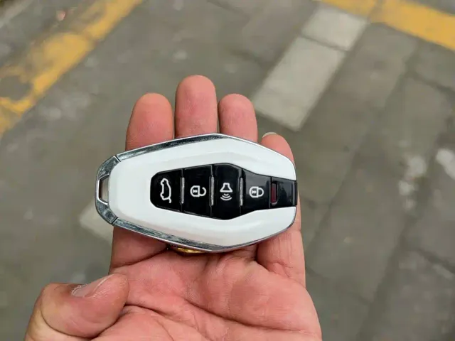Jetour X70 C-DM — Фото автомобиля 17