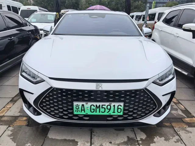 BYD Han 2022 DM-i 121KM Premium Edition — Фото автомобиля 3