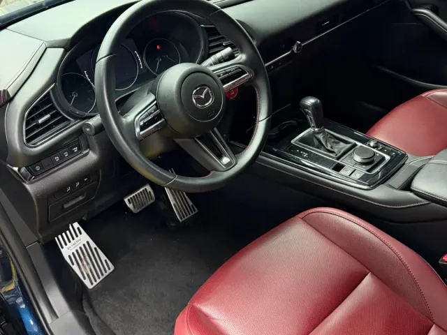 Mazda CX-30 — Фото автомобиля 17