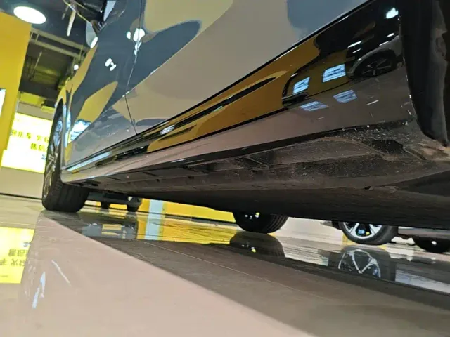 Leapmotor B01 — Фото автомобиля 21