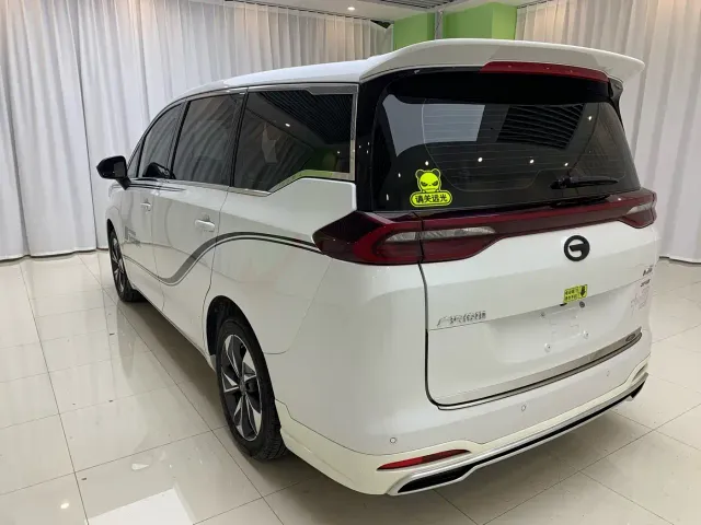 GAC Trumpchi M6 — Фото автомобиля 6