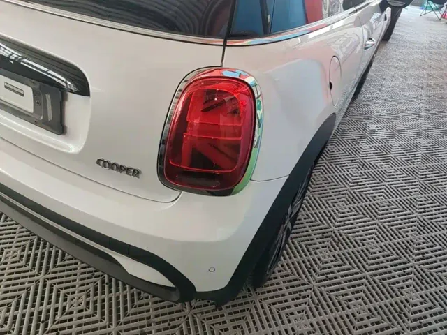 MINI Hatch — Фото автомобиля 7