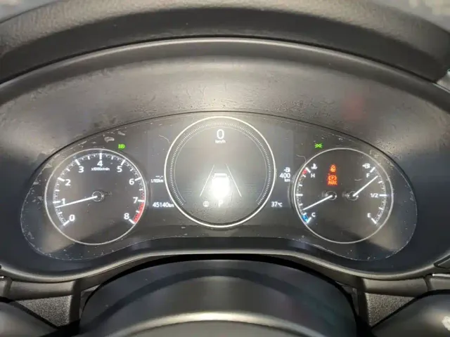 Mazda Axela — Фото автомобиля 7