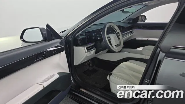 Hyundai Grandeur GN7 — Фото автомобиля 15