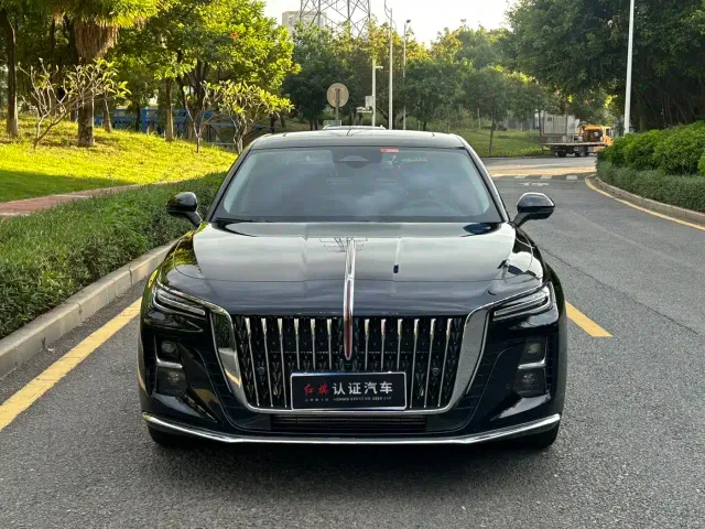 Hongqi H5 — Фото автомобиля 2
